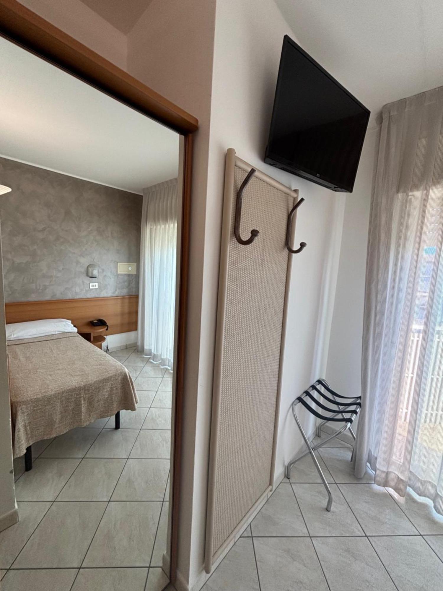 Abahotel ميلانو ماريتيما المظهر الخارجي الصورة