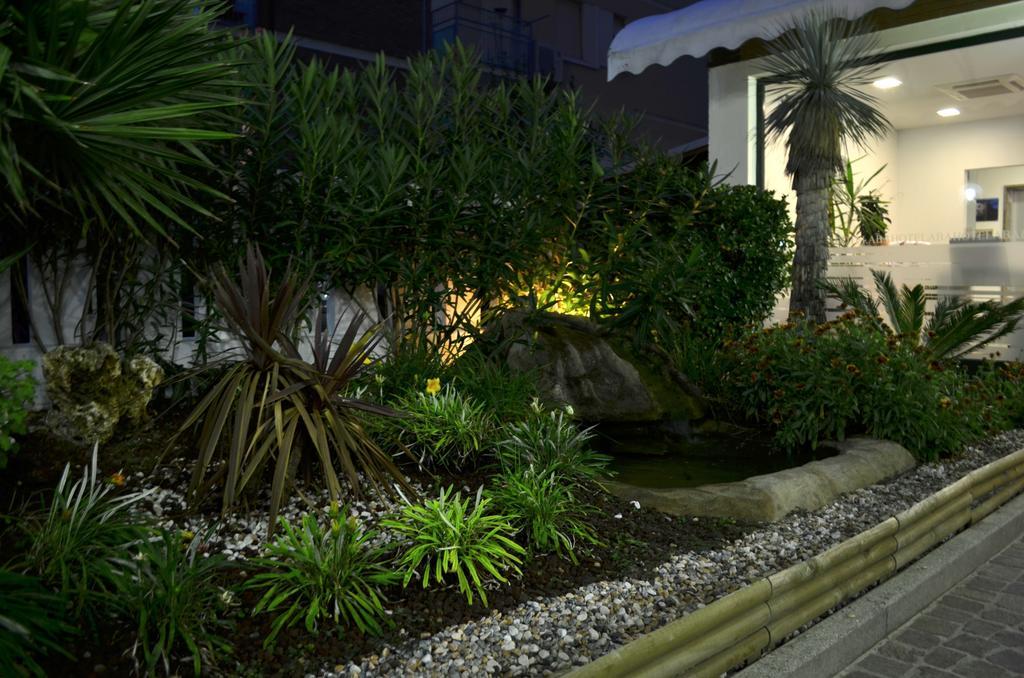 Abahotel ميلانو ماريتيما الغرفة الصورة
